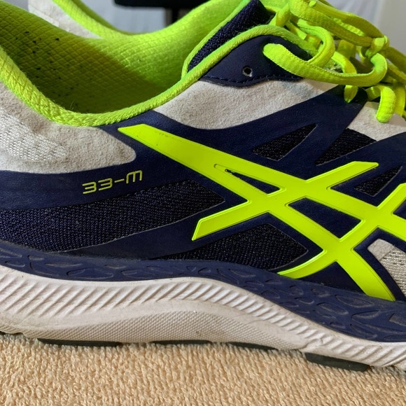 Mens Ascics 33-M running shoe size 13 sneaker - Picture 3 of 6